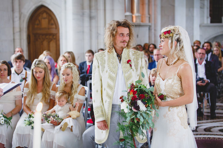 Wild Artistic Ethereal Wedding http://sarahannweddings.com/