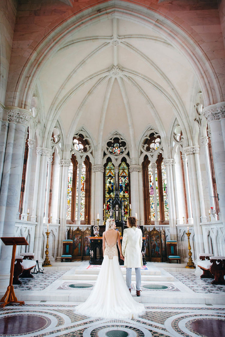 Wild Artistic Ethereal Wedding http://sarahannweddings.com/