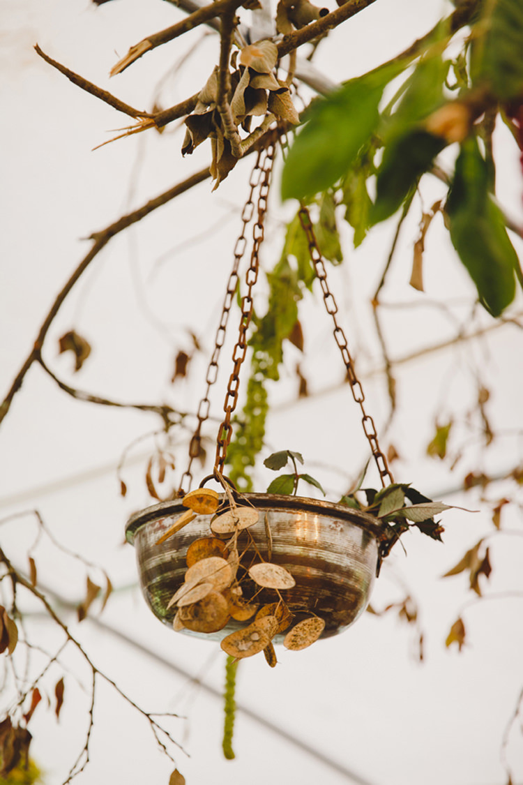 Wild Artistic Ethereal Wedding http://sarahannweddings.com/