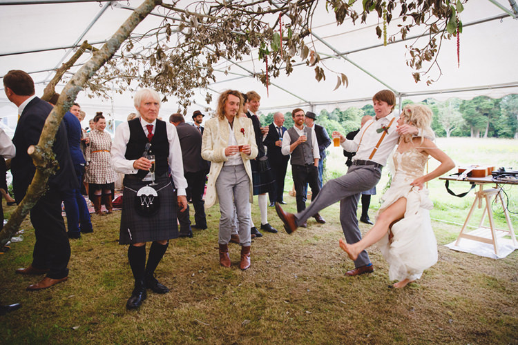 Wild Artistic Ethereal Wedding http://sarahannweddings.com/