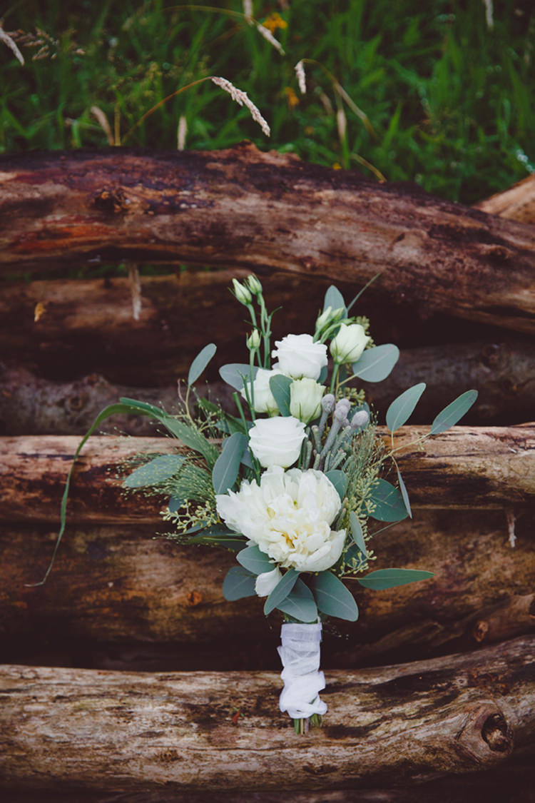 Wild Artistic Ethereal Wedding http://sarahannweddings.com/