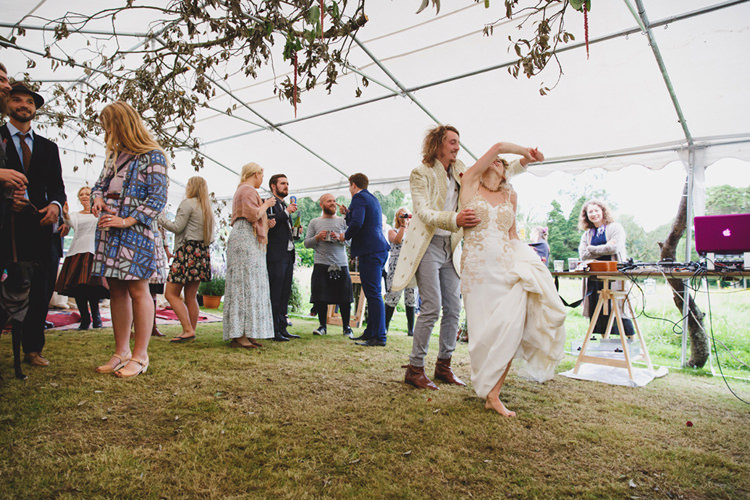 Wild Artistic Ethereal Wedding http://sarahannweddings.com/