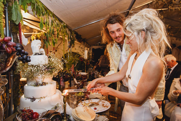 Wild Artistic Ethereal Wedding http://sarahannweddings.com/