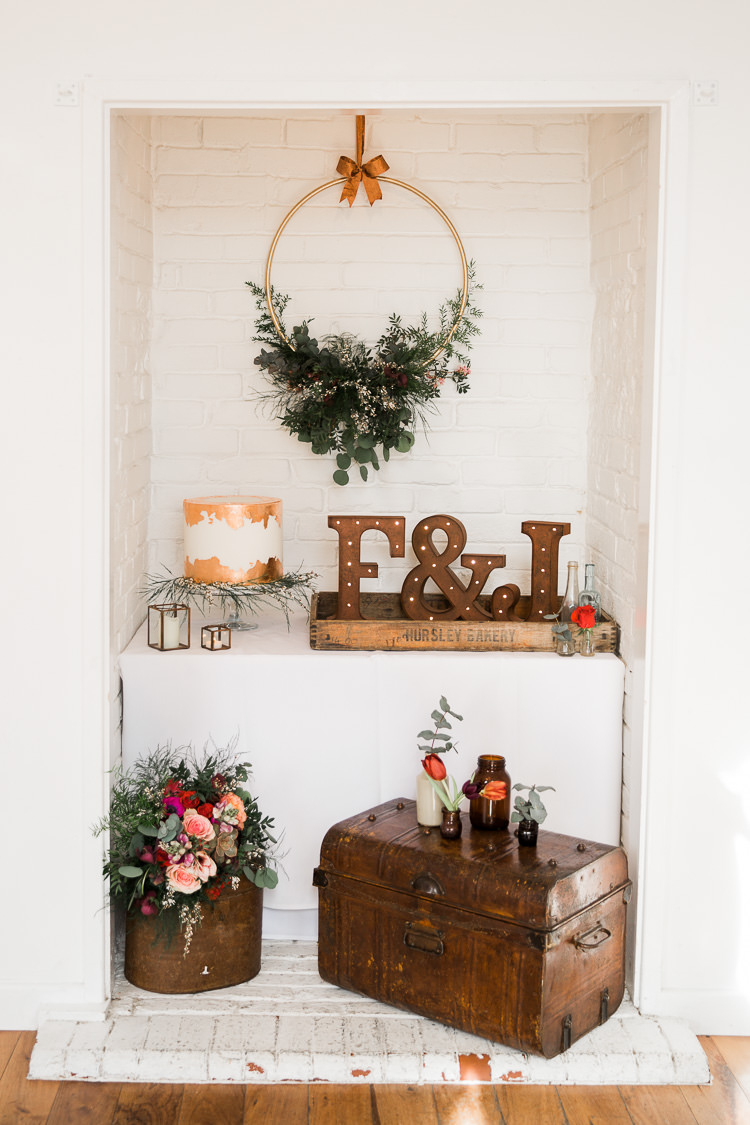 Decor Props Wooden Lights Hoop Flowers Luxe Copper & Red Wedding Ideas http://www.danielle-smith-photography.com/