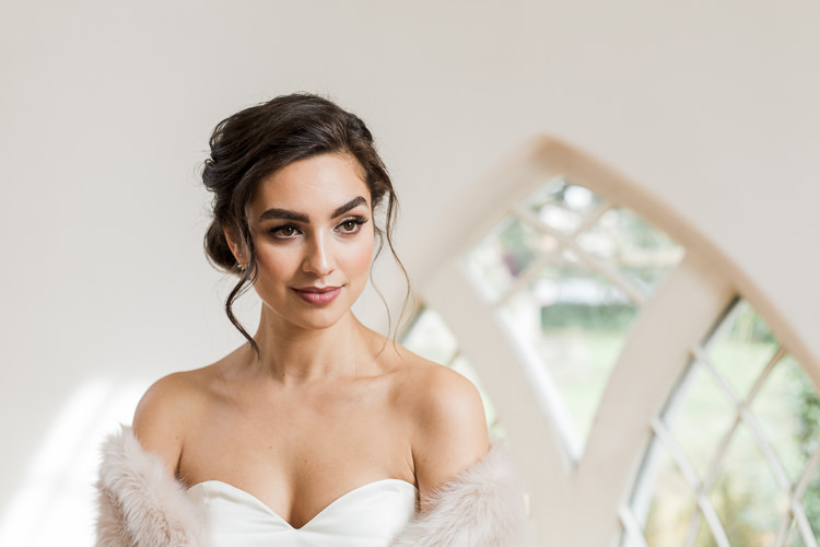 Bride Bridal Make Up Natural Luxe Copper & Red Wedding Ideas http://www.danielle-smith-photography.com/
