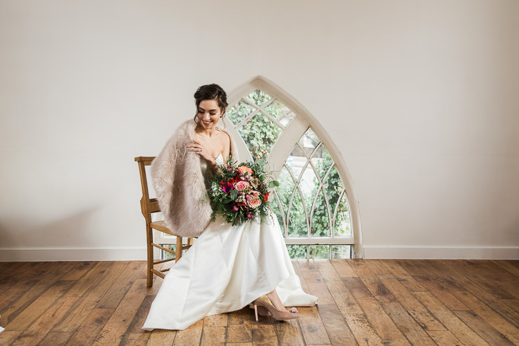 Luxe Copper & Red Wedding Ideas http://www.danielle-smith-photography.com/