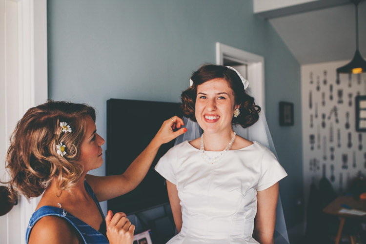 Bright Retro Vintage Sea Wedding http://www.larissajoice.co.uk/