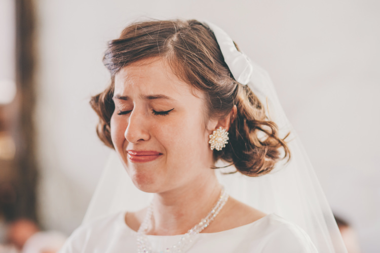 Brde Bridal Hair Short Veil 1950s 1960s Bright Retro Vintage Sea Wedding http://www.larissajoice.co.uk/