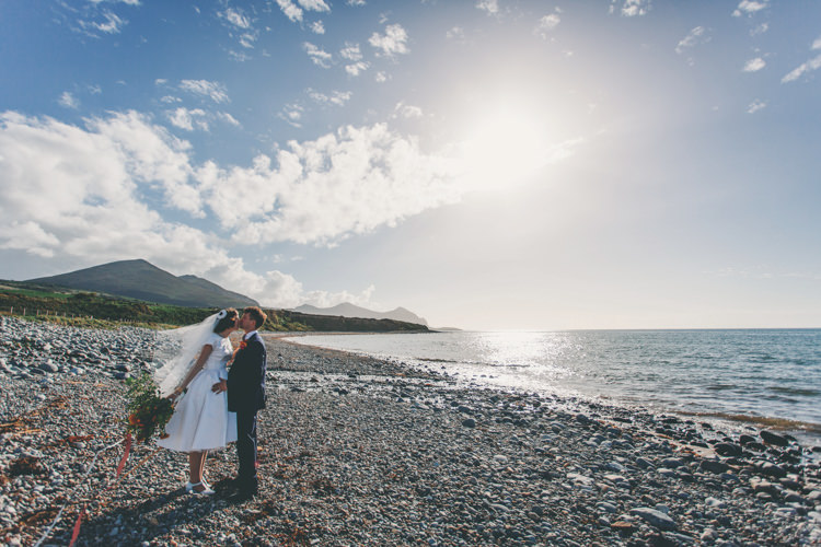 Bright Retro Vintage Sea Wedding http://www.larissajoice.co.uk/