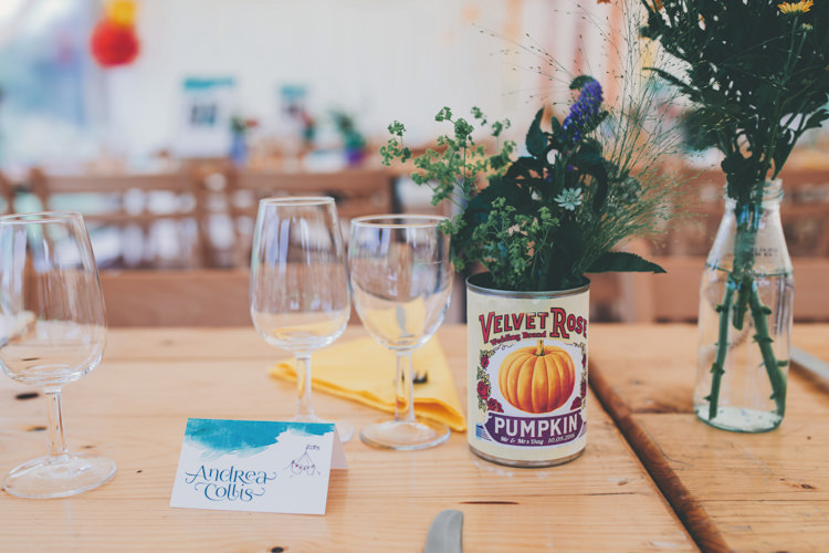Bright Retro Vintage Sea Wedding http://www.larissajoice.co.uk/