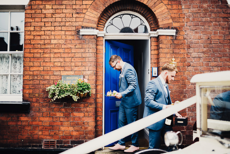 Quirky Stylish Country House Wedding http://www.stevebridgwoodphotography.co.uk/