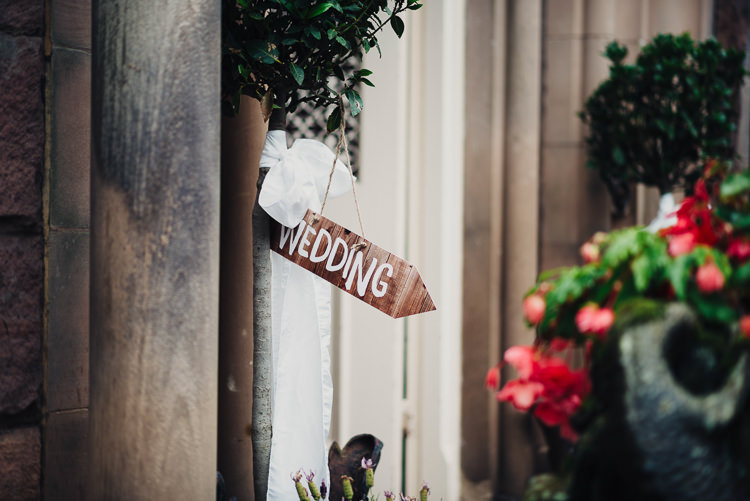 Quirky Stylish Country House Wedding http://www.stevebridgwoodphotography.co.uk/