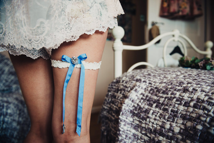 Quirky Stylish Country House Wedding http://www.stevebridgwoodphotography.co.uk/