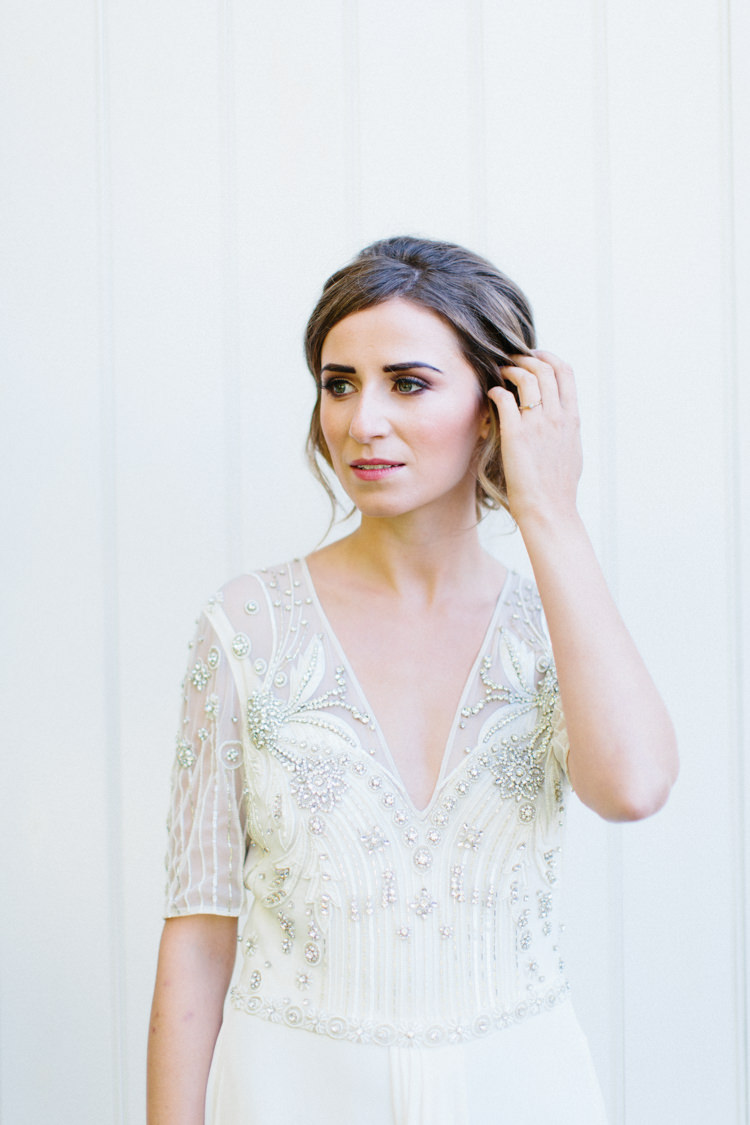 Bride Bridal Hair Make Up Natural Pretty Wild Romance Greenery Wedding Ideas http://www.melissabeattie.com/
