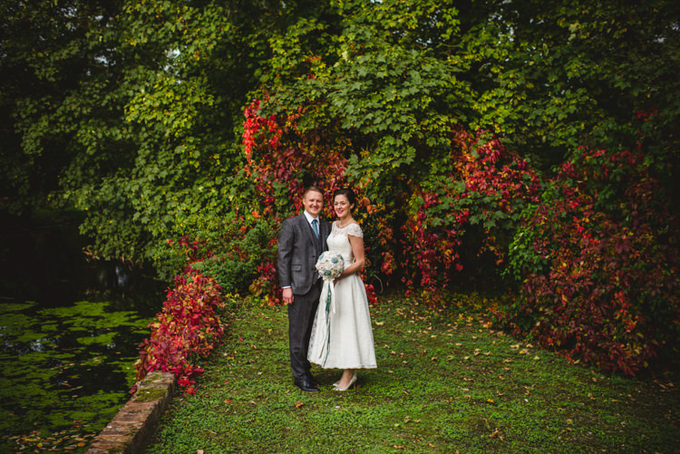 Crafty Rustic Farm Barn Wedding http://www.sophieduckworthphotography.com/