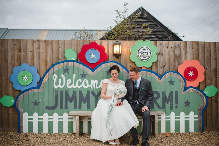 Crafty Rustic Farm Barn Wedding http://www.sophieduckworthphotography.com/