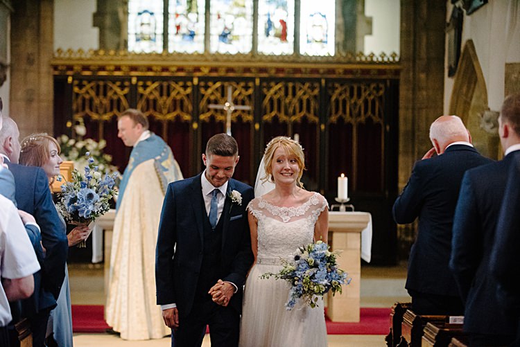 Pretty Pale Blue Summer Wedding http://www.georginabrewster.com/