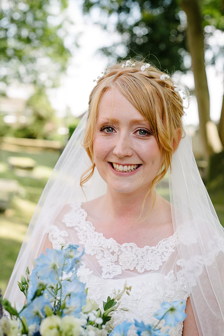 Pretty Pale Blue Summer Wedding http://www.georginabrewster.com/