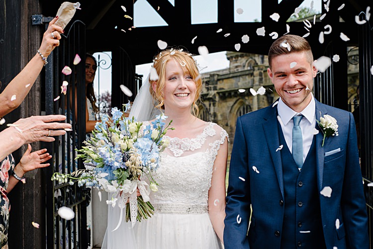 Pretty Pale Blue Summer Wedding http://www.georginabrewster.com/