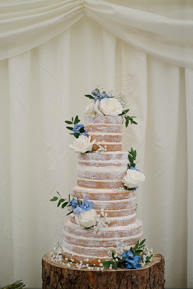 Pretty Pale Blue Summer Wedding http://www.georginabrewster.com/