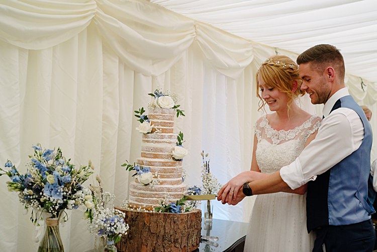 Pretty Pale Blue Summer Wedding http://www.georginabrewster.com/