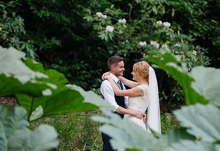 Pretty Pale Blue Summer Wedding http://www.georginabrewster.com/