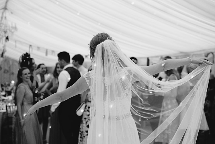 Pretty Pale Blue Summer Wedding http://www.georginabrewster.com/