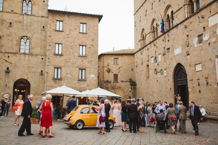 Beautiful Tuscan Villa Destination Wedding http://www.francessales.co.uk/