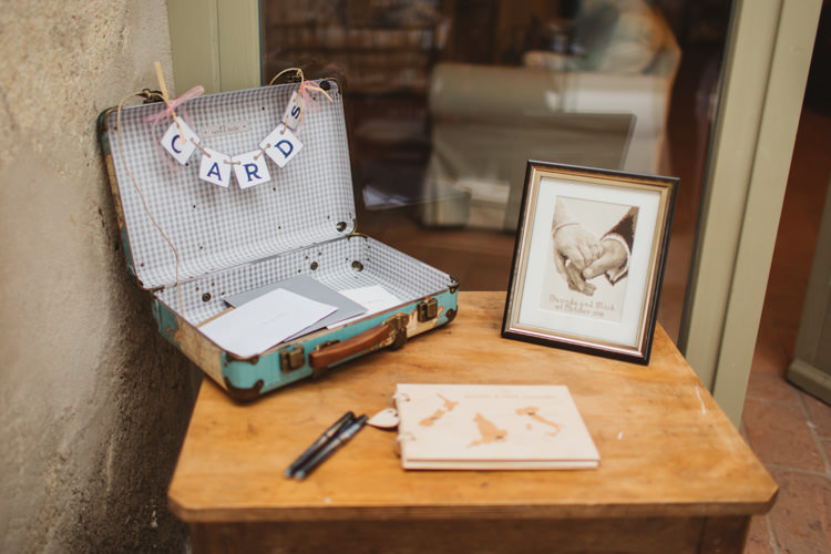 Cards Details Beautiful Tuscan Villa Destination Wedding http://www.francessales.co.uk/