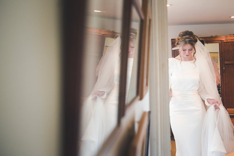 Colourful Country Farm Marquee Wedding http://www.hannahmilesphotography.com/