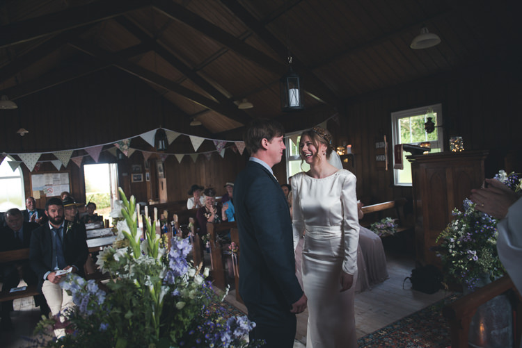 Colourful Country Farm Marquee Wedding http://www.hannahmilesphotography.com/