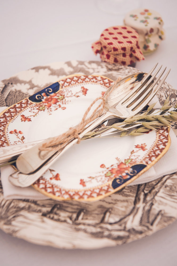 Colourful Country Farm Marquee Wedding http://www.hannahmilesphotography.com/