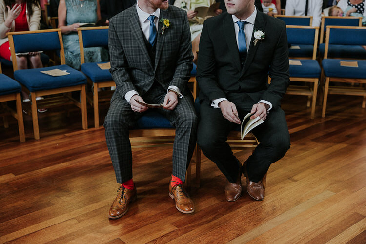 Stylish Hand Made Rainy Summer Barn Wedding http://www.kategrayphotography.com/