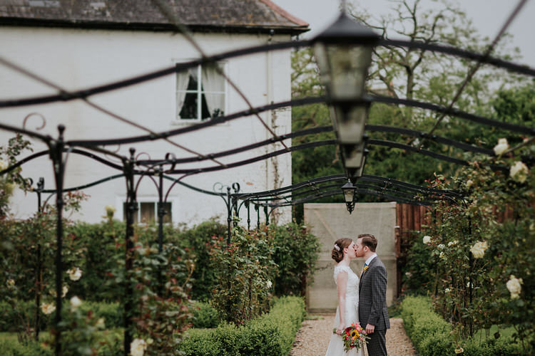 Stylish Hand Made Rainy Summer Barn Wedding http://www.kategrayphotography.com/