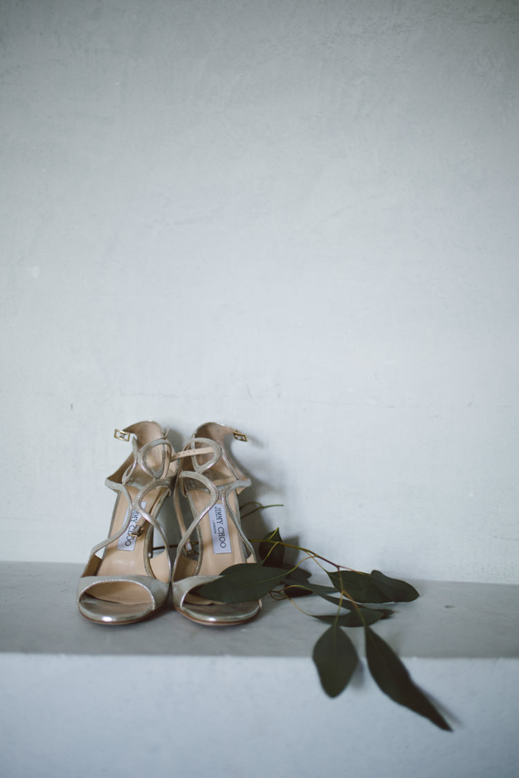Bride Metallic Jimmy Choo High Heels Eucalyptus Leaves Botanical Copper Greenery Lake Como Wedding http://margheritacalatiphotography.com/