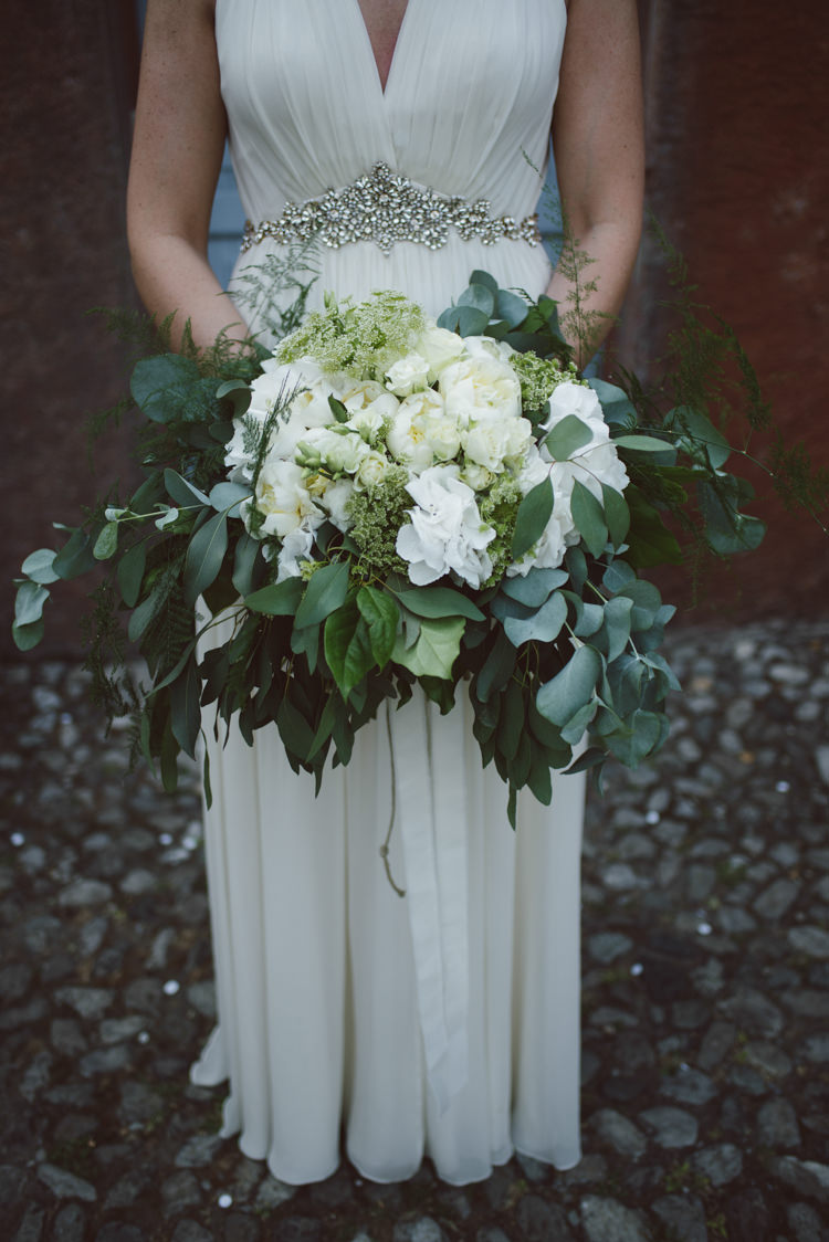 Bride V Neck Jenny Packham Embellished Bridal Gown Bouquet White Cream Florals Roses Greenery Botanical Copper Greenery Lake Como Wedding http://margheritacalatiphotography.com/