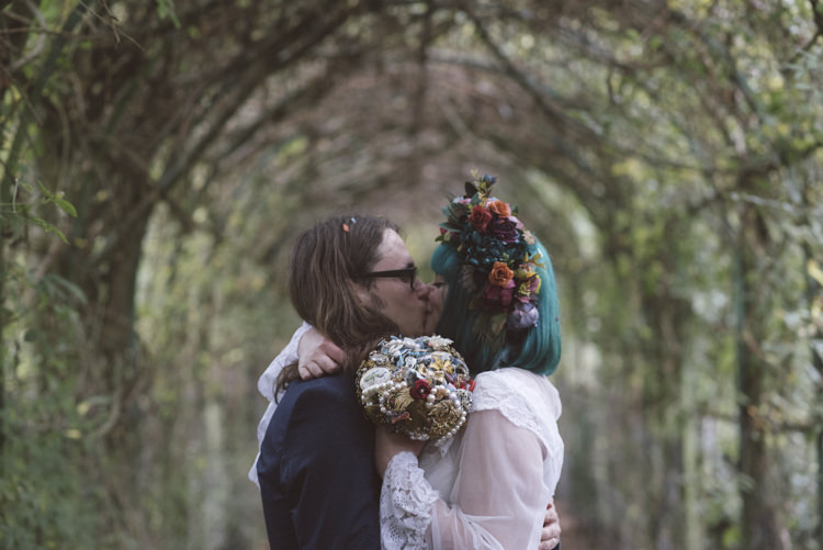 Alternative Creative Budget Wedding http://www.petecranston.com/
