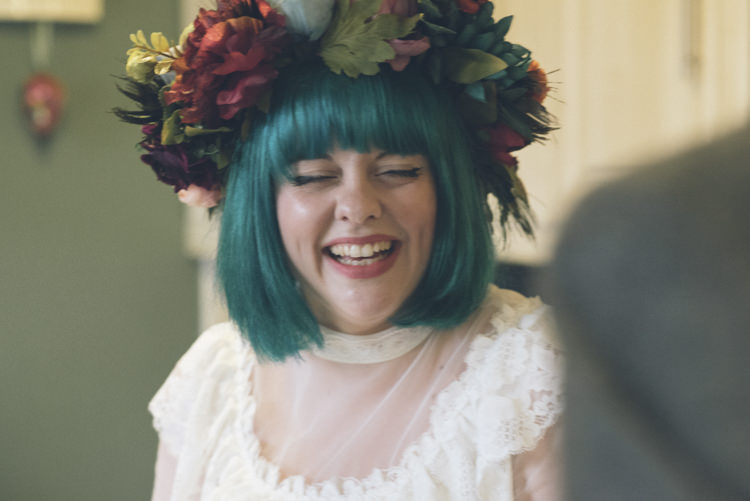 Flower Crown Bride Green Hair Blue Alternative Creative Budget Wedding http://www.petecranston.com/
