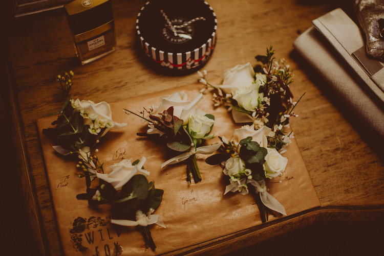 Buttonholes Flowers Modern Minimal Botanical Winter Wedding http://bigbouquet.co.uk/