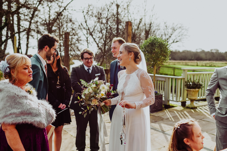 Modern Minimal Botanical Winter Wedding http://bigbouquet.co.uk/