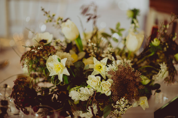 Bouquet Flowers Bride Bridal Greenery Foliage Burgundy White Ribbon Daffodils Modern Minimal Botanical Winter Wedding http://bigbouquet.co.uk/