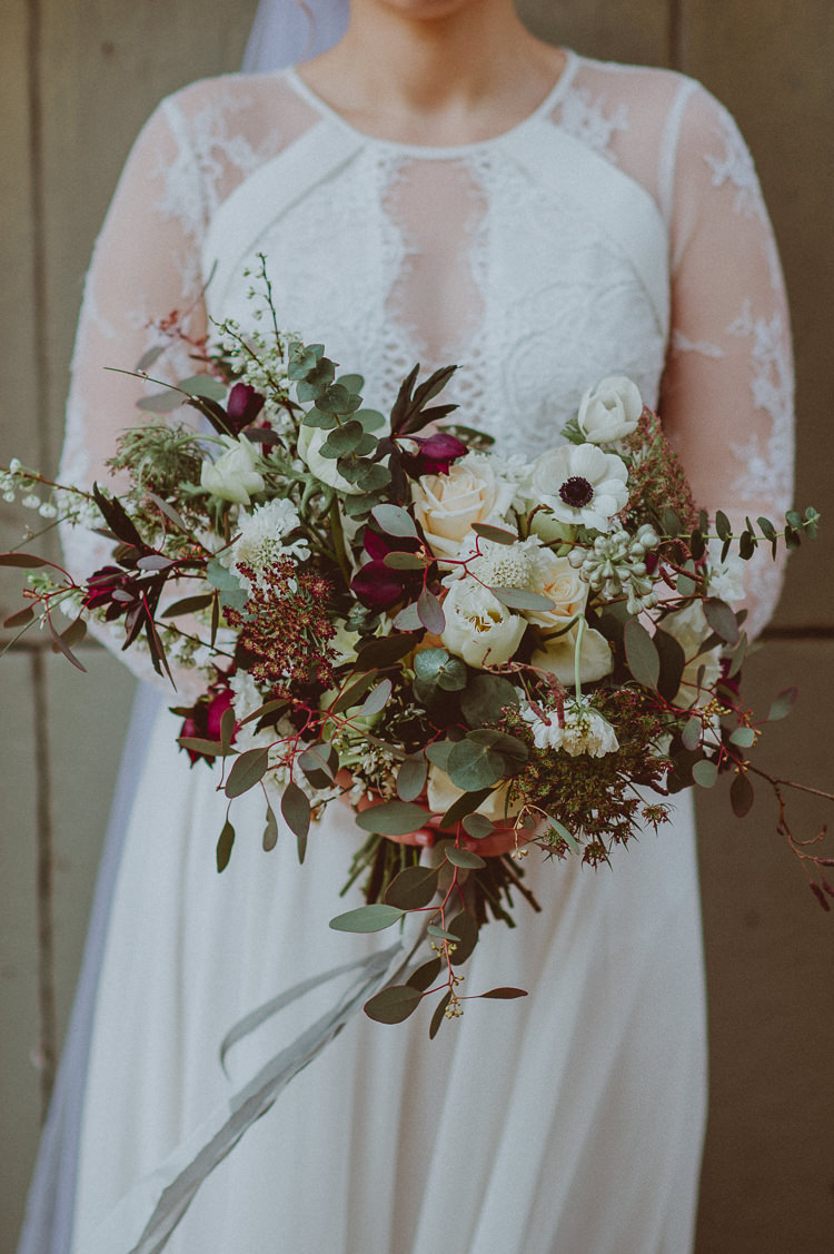 Bouquet Flowers Bride Bridal Greenery Foliage Burgundy White Ribbon Modern Minimal Botanical Winter Wedding http://bigbouquet.co.uk/