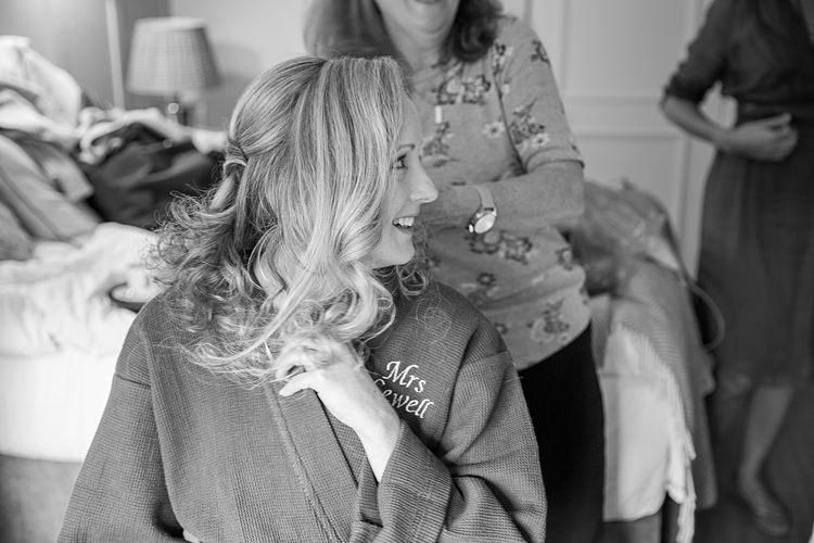 Wedding Photographer Oxford Oxforshire Poppy Hanbury Photography UK
