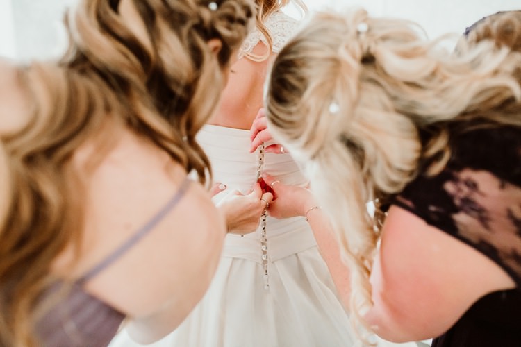 Fun Colourful Modern Music Wedding http://hollycollingsphotography.com/