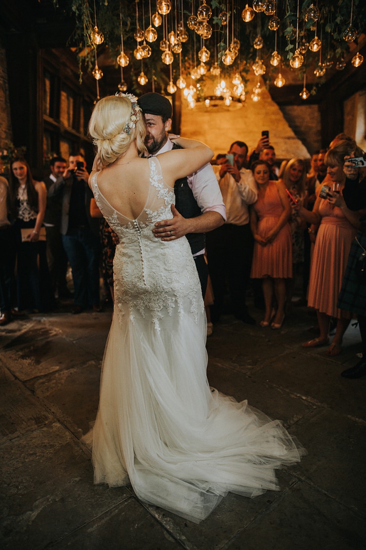 Enchanting Woodland Boho Wedding http://www.kerrydiamondphotography.com/