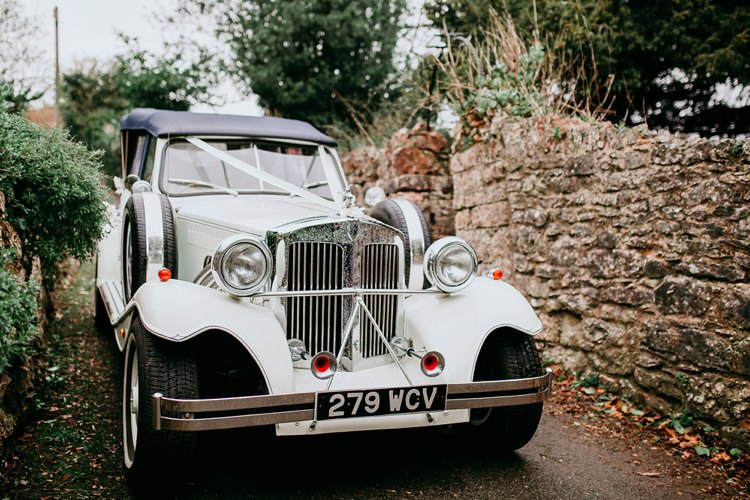 Fun Colourful Modern Music Wedding http://hollycollingsphotography.com/
