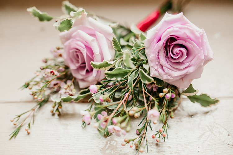 Fun Colourful Modern Music Wedding http://hollycollingsphotography.com/