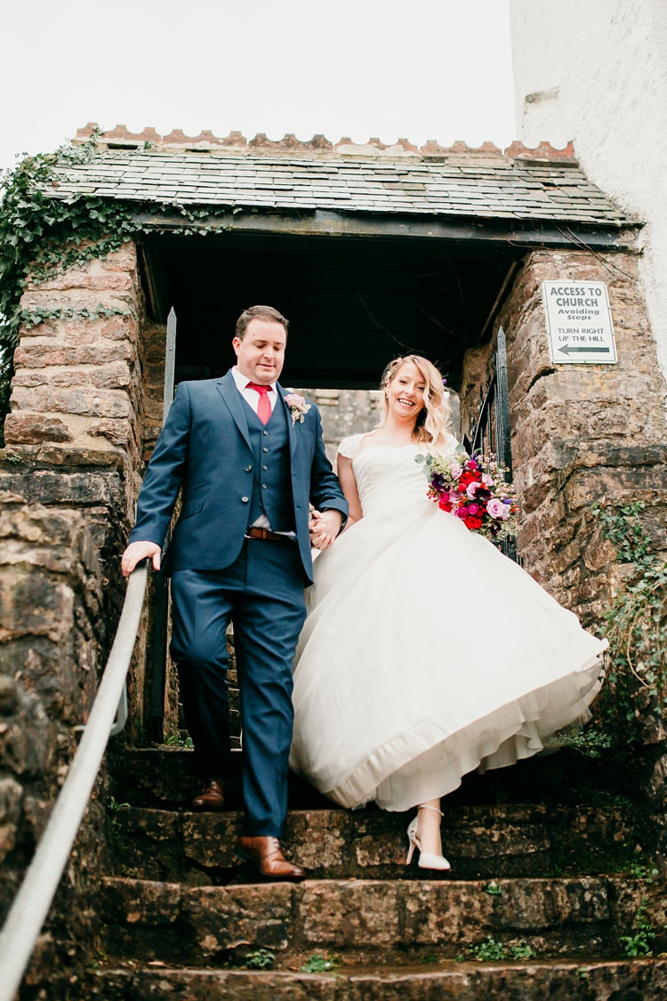 Fun Colourful Modern Music Wedding http://hollycollingsphotography.com/