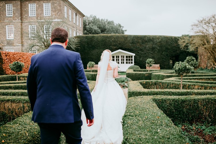 Fun Colourful Modern Music Wedding http://hollycollingsphotography.com/