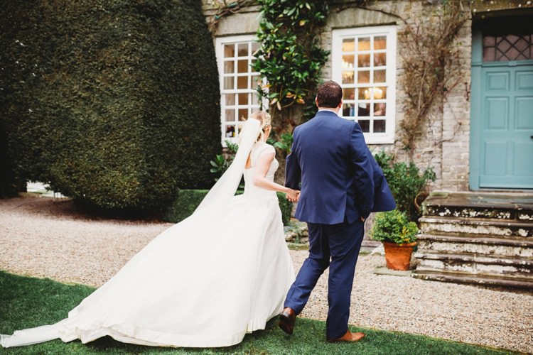Fun Colourful Modern Music Wedding http://hollycollingsphotography.com/